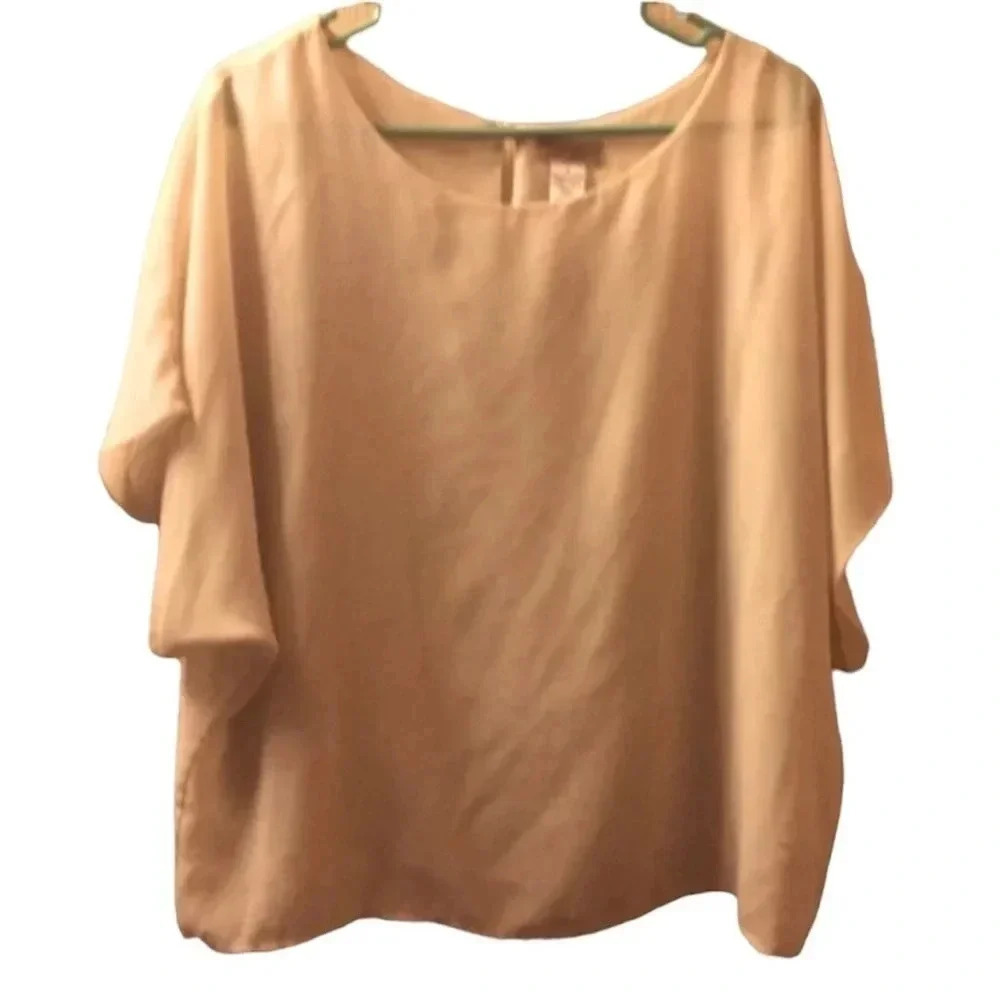 Francesca’s Blouse
